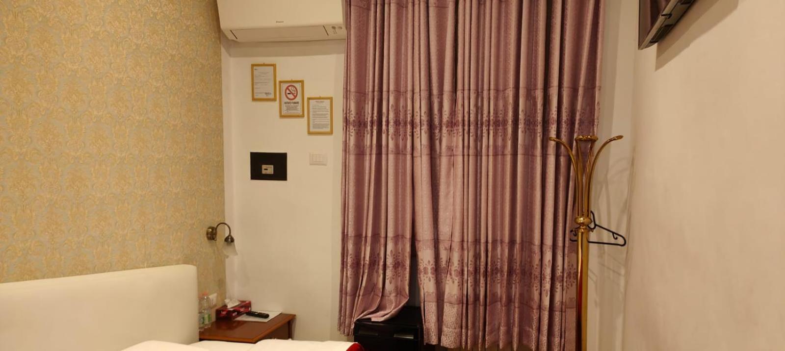 House Fenicia Guest house Rome